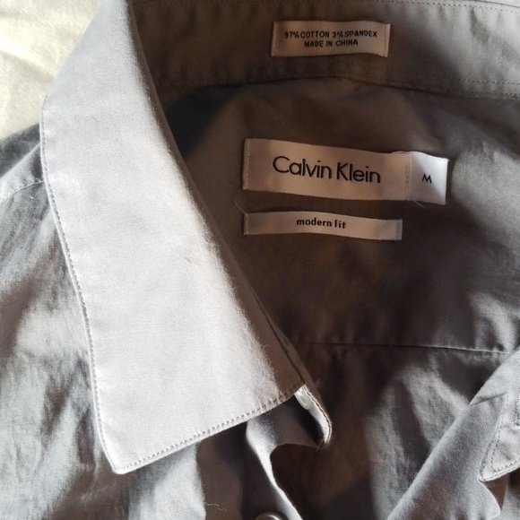 Dress shirt, worn once - Picture 3 of 4